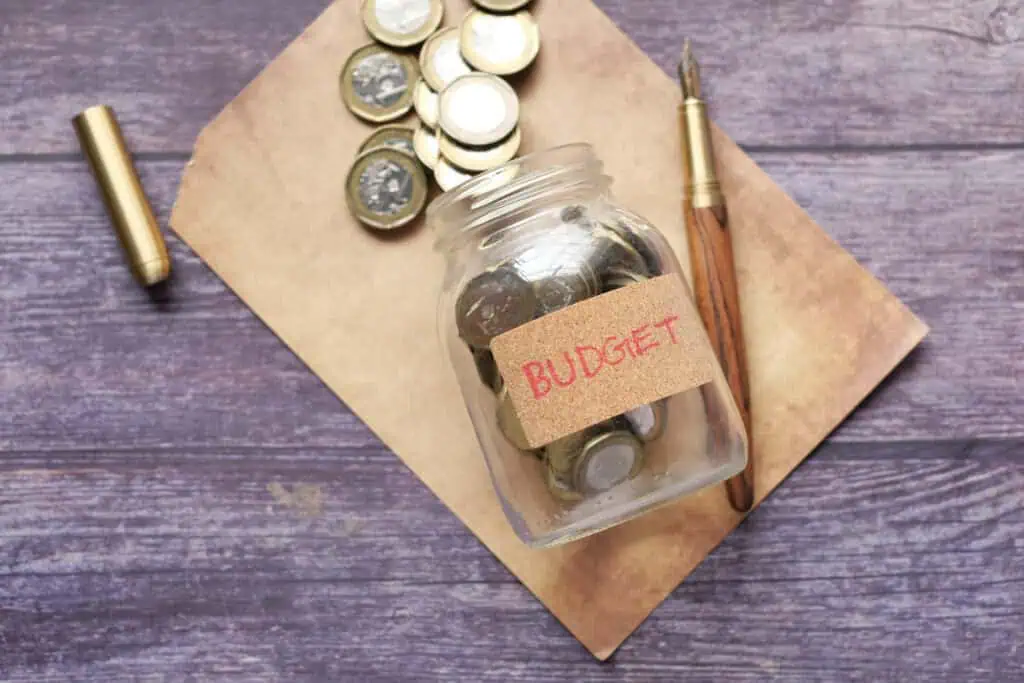 數量越多相對來說廠商會給的價格會越便宜